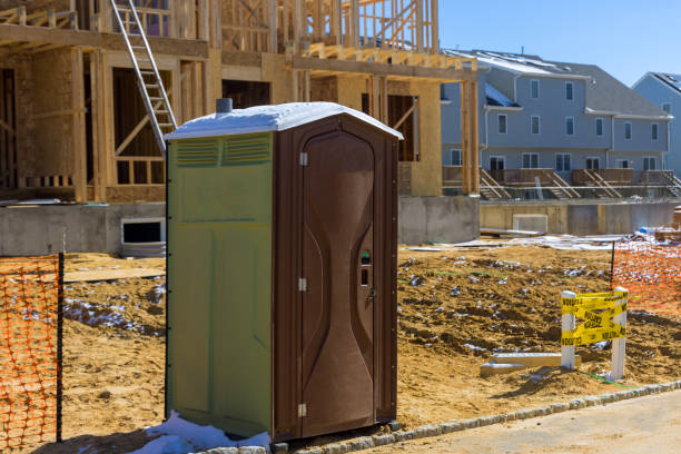 Portable Toilet Options We Offer in Ajo, AZ